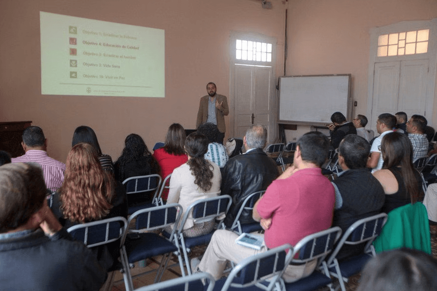 Presentation on Education towards Sustainable Development at the Ministry of Environment of Guatemala.