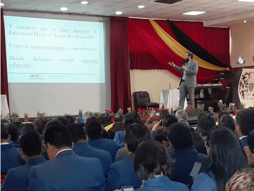 Training and keynote for the Orden de Frailes Menores Provincia Franciscana de los XII Apóstoles del Perú, Arequipa — Education towards Sustainable Development for 350 educators.