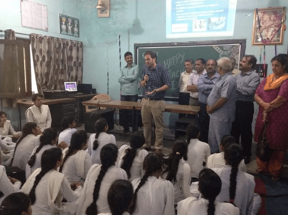 Diagnostic work with the Israeli Embassy and teacher training centers in South Delhi and Haryana, India, and with SARD NGO on teacher motivation and empowerment.